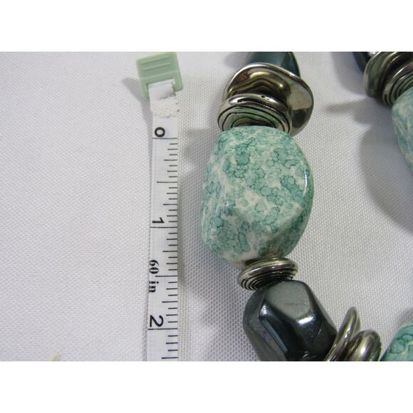 Green Silver Tone Chunky Agate Stone Collar Necklace VTG 12" Whimsical Choker - Picture 8 of 8
